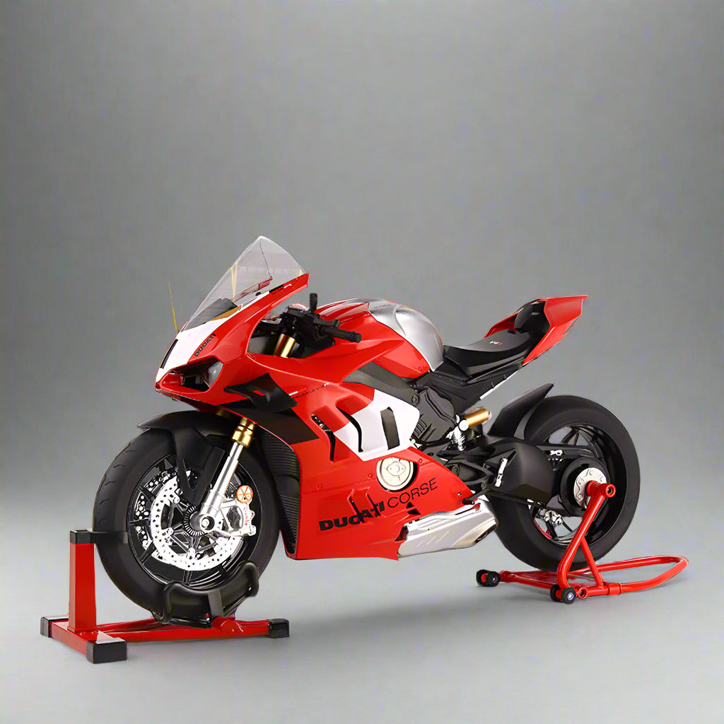 Desktrim | Alloy 1/6 Ducati Corse Panigale V4R Model
