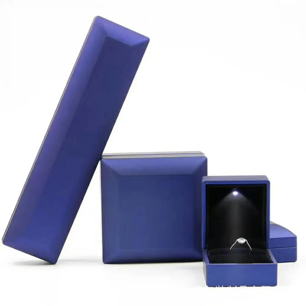 LED Jewelry Ring Box Luxury Velvet Rubber Necklace Pendant Gifts Display With Light For Proposal Engagement Wedding Case