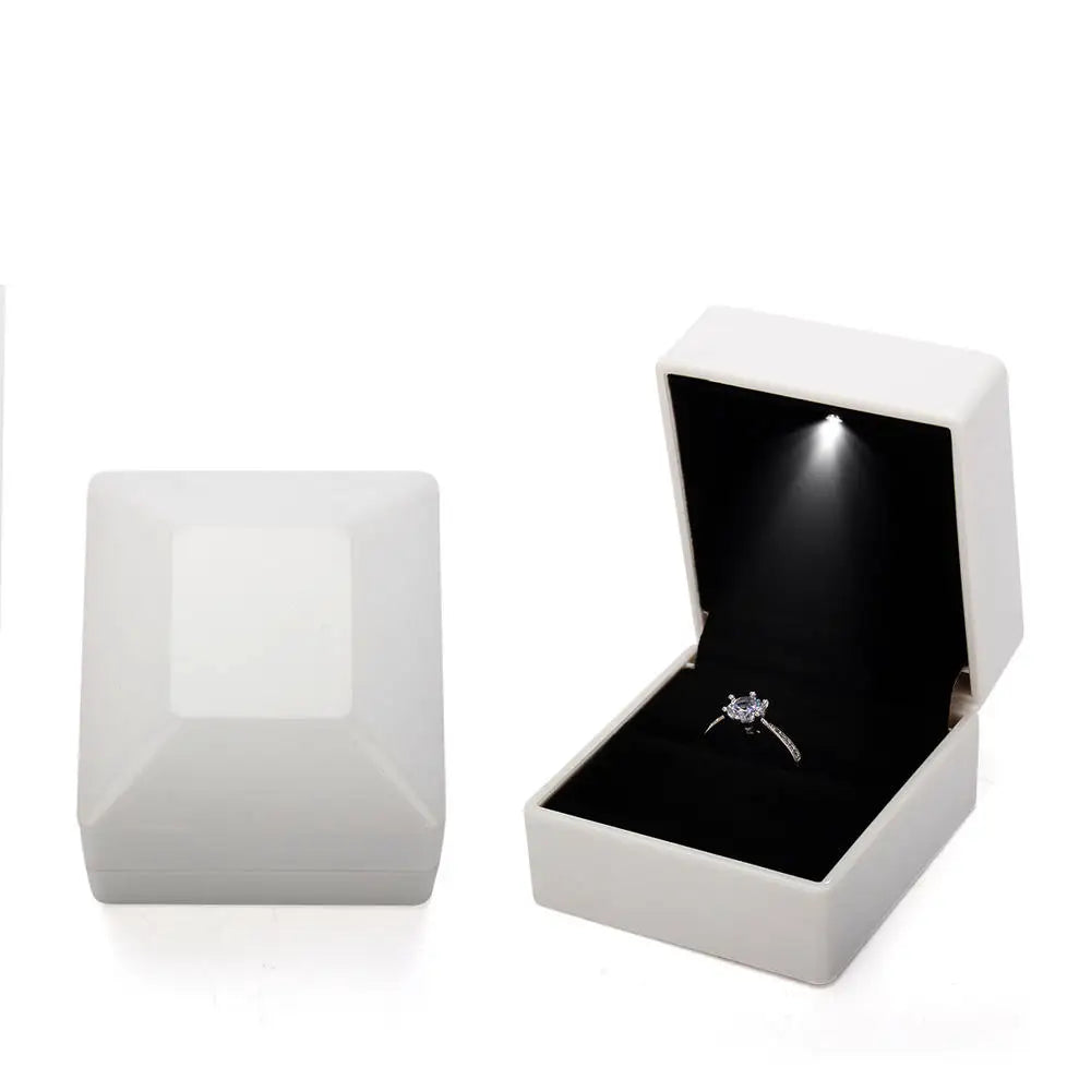 LED Jewelry Ring Box Luxury Velvet Rubber Necklace Pendant Gifts Display With Light For Proposal Engagement Wedding Case