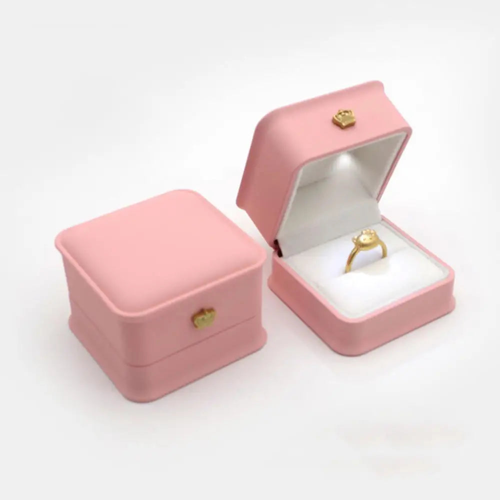 LED Jewelry Ring Box Luxury Velvet Rubber Necklace Pendant Gifts Display With Light For Proposal Engagement Wedding Case