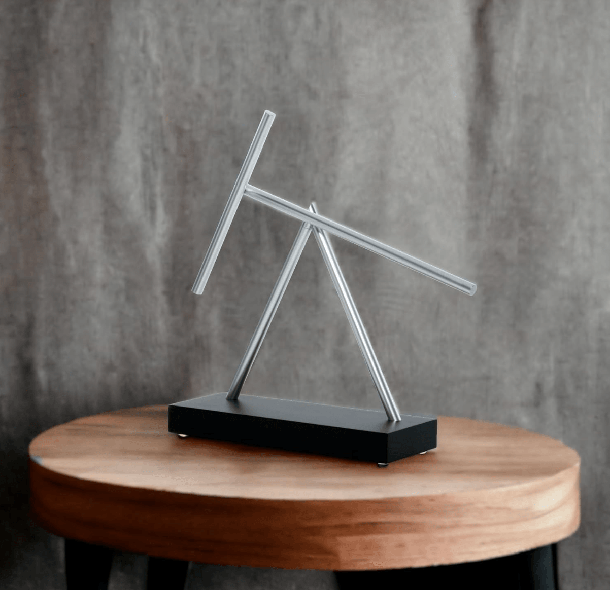 Desktrim™ | Infinite Motion Kinetic Sculpture (Iron Man 2 Swinging Sticks)