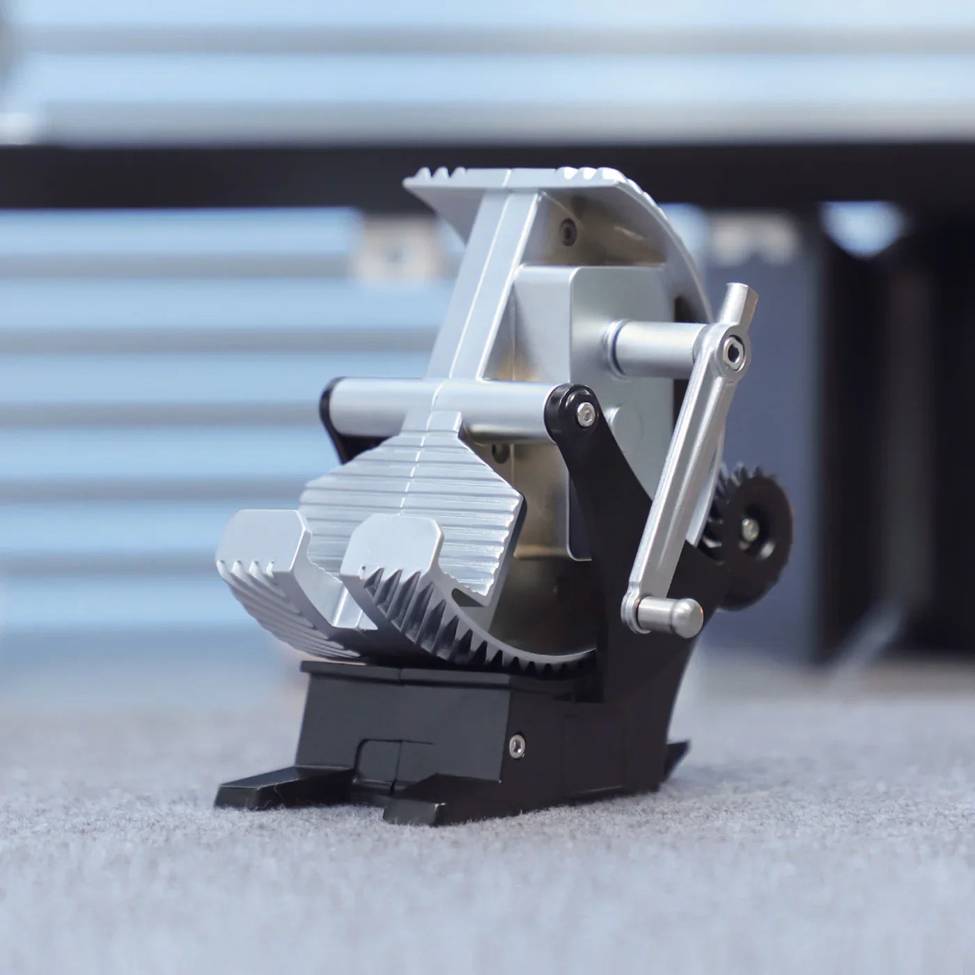 Desktrim™ | Alloy mechanical multifunctional rechargeable mobile phone holder