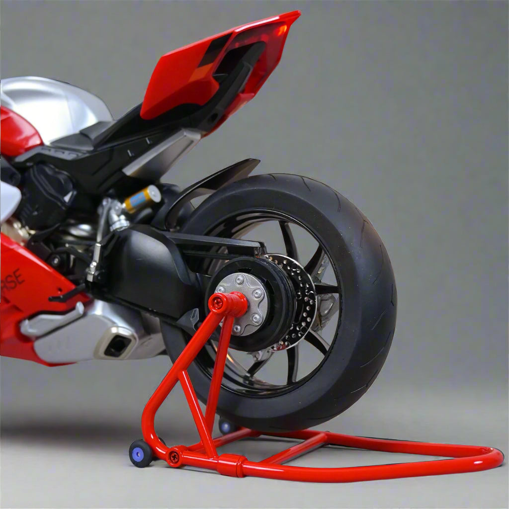 Desktrim | Alloy 1/6 Ducati Corse Panigale V4R Model