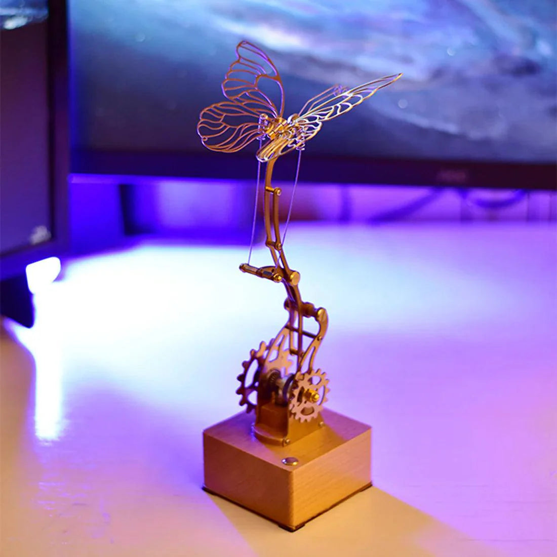 Desktrim | DIY 3D Enchanted Butterfly Aviator