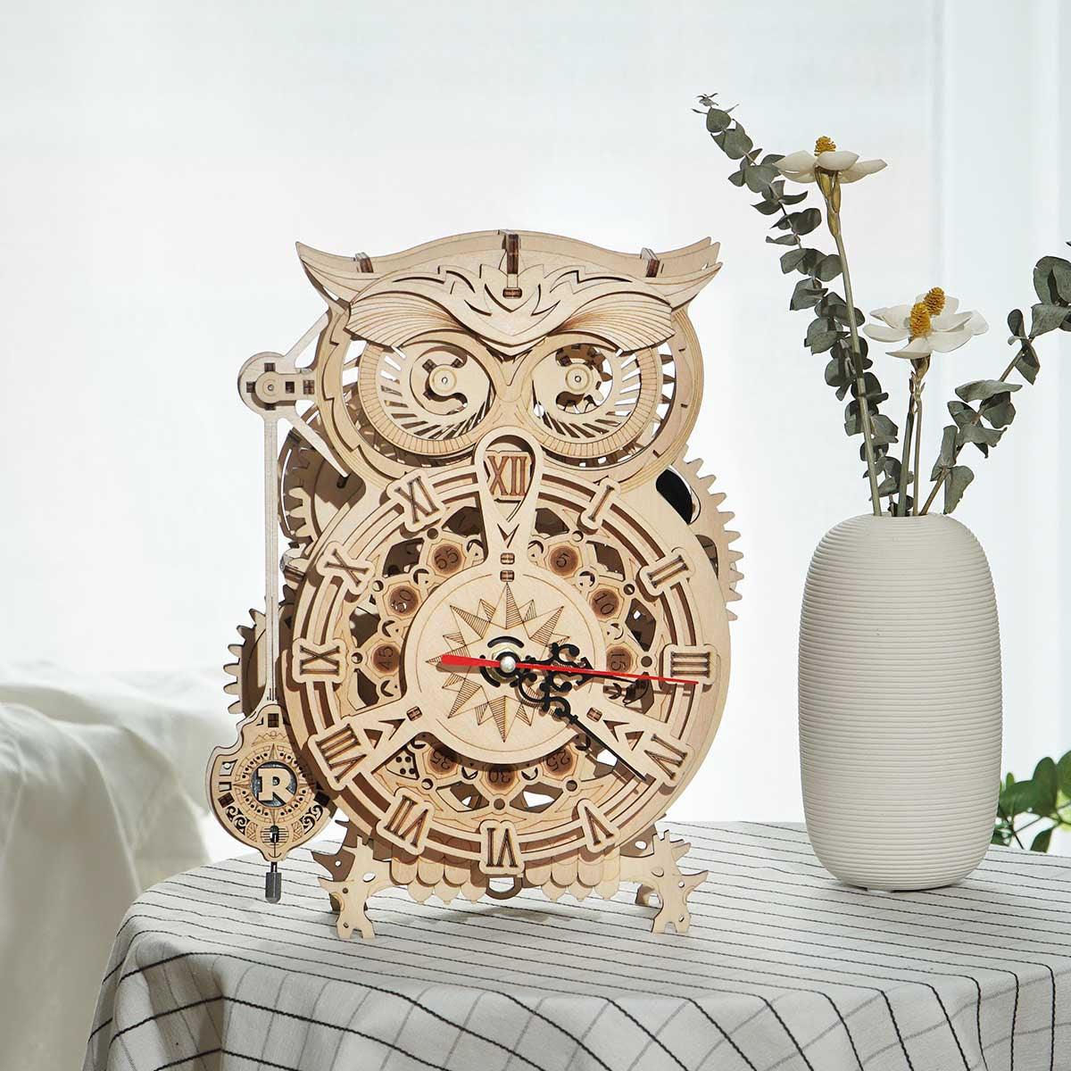 Desktrim™ | Nightwatch Owl Mechanical Timer Clock