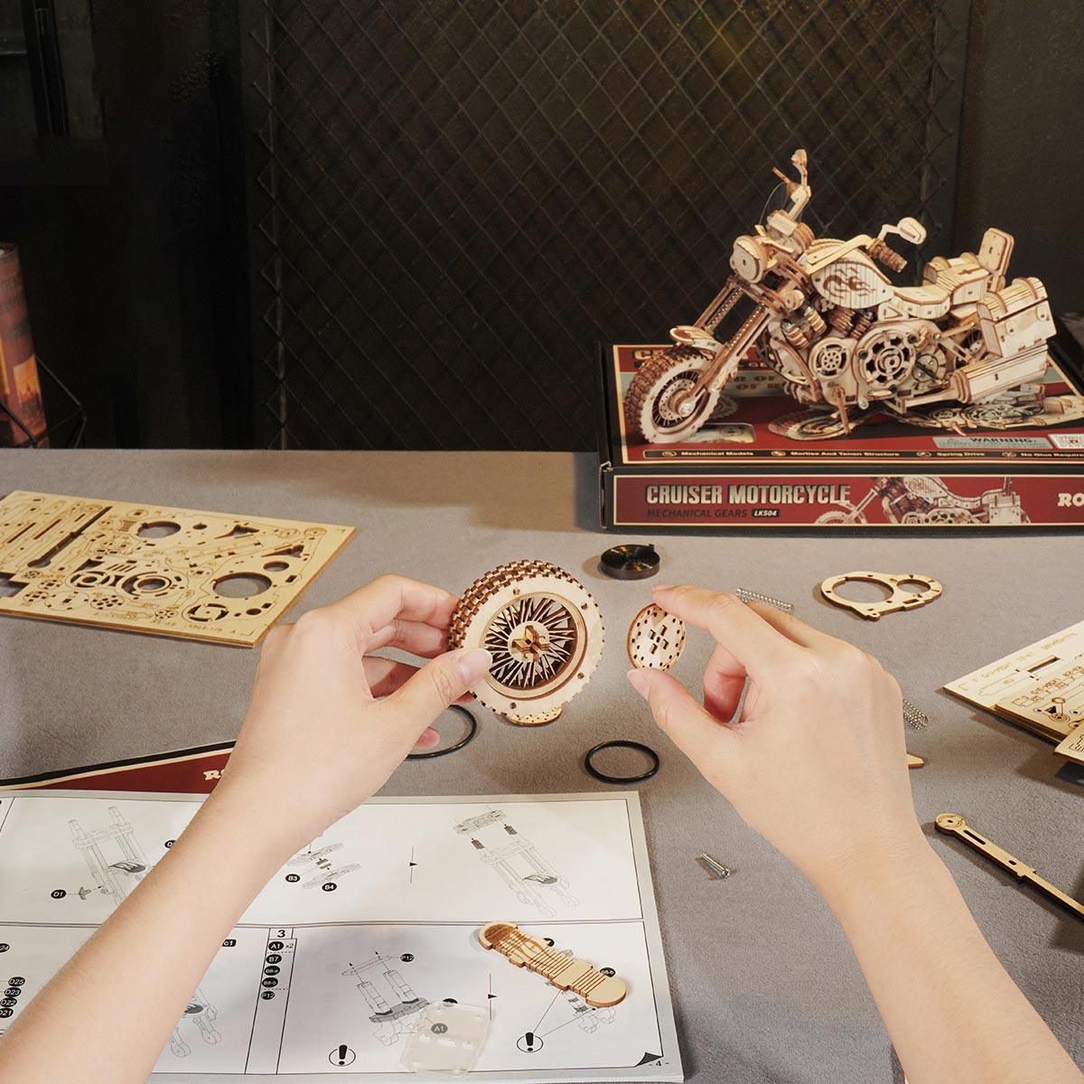 Desktrim™ | Wild West Cruiser 3D Wooden Motorcycle Puzzle