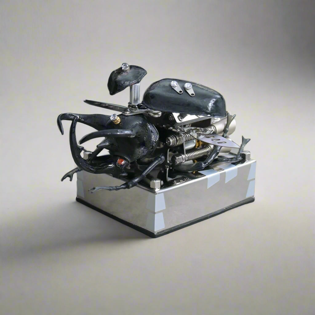 Desktrim™ | DIY V8 Engine Model Kit - Premium Metal Mechanical Beetle