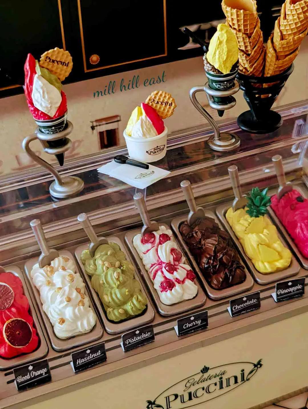 Desktrim™ | Ice Cream Cone Shop The Desired Old Shop Miniature