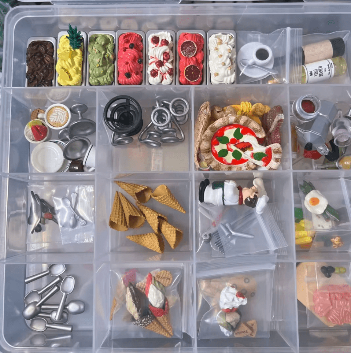 Desktrim™ | Ice Cream Cone Shop The Desired Old Shop Miniature