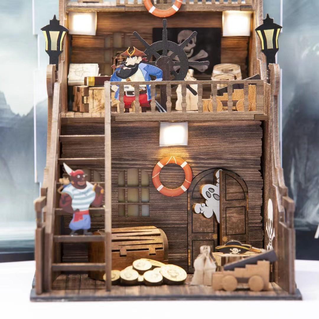 Desktrim™ | Diy Book Nook Shelf - Sea Hunter