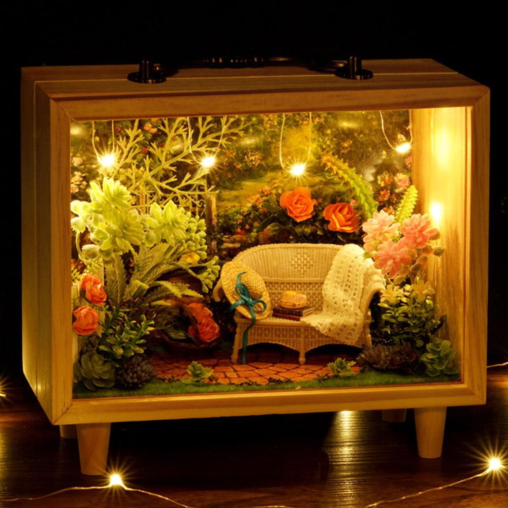 Desktrim™ | DIY Dollhouse Kit (Small wooden box)
