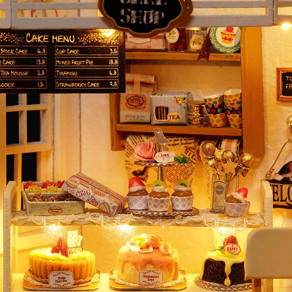 Desktrim™ | DIY Dollhouse Kit (Cake Diary)