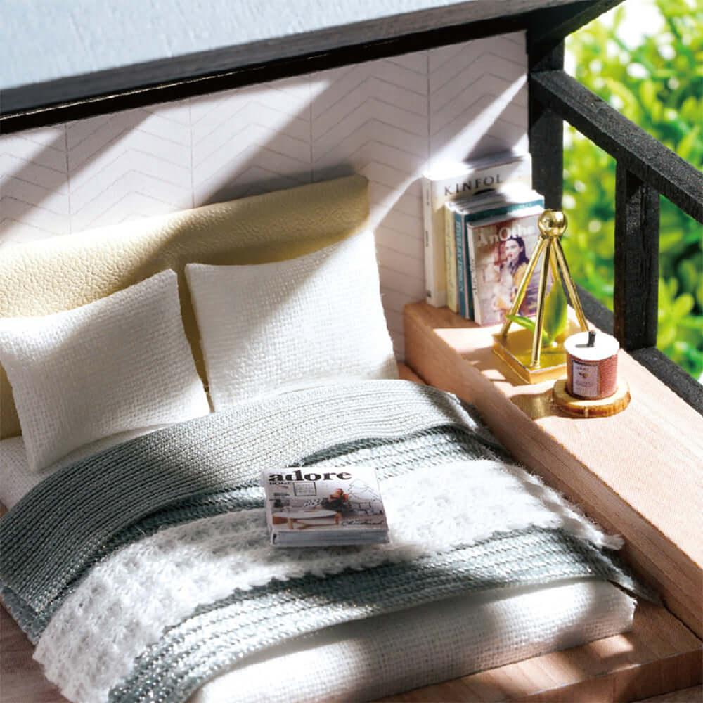 Desktrim™ | DIY Dollhouse Kit (Apartment)