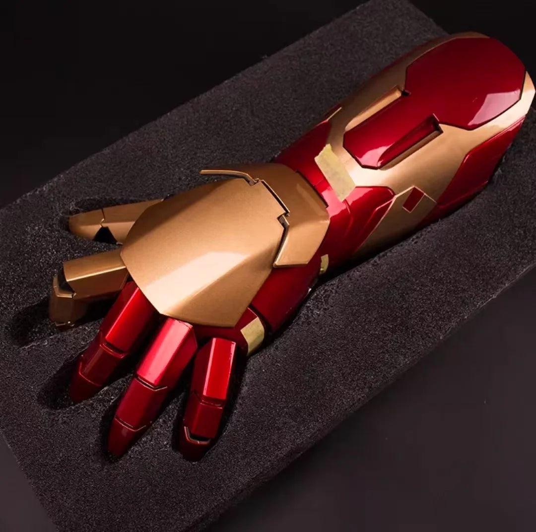 Desktrim™ | Iron Man Mark 42 Wearable LED Armor Gauntlet Set