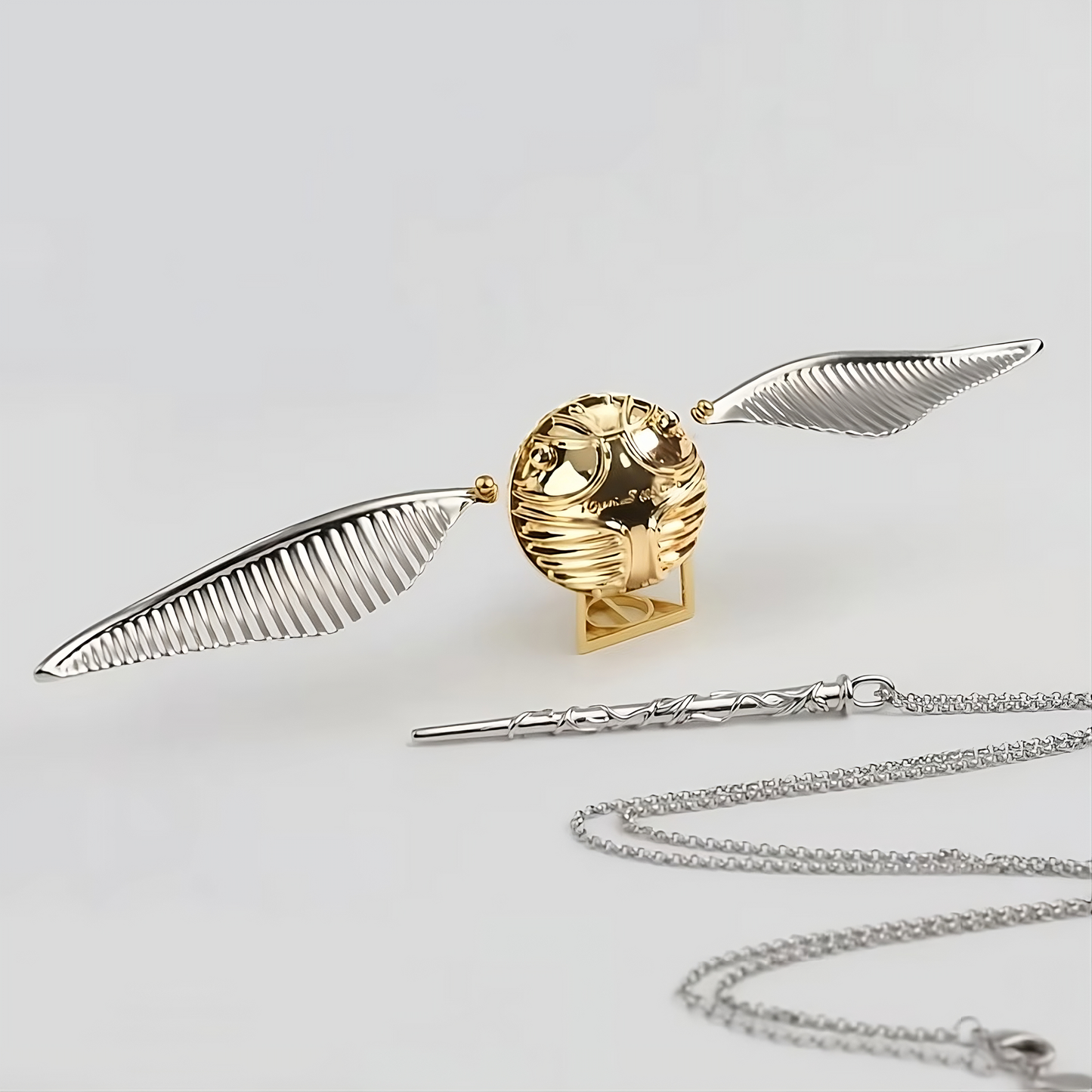Desktrim™ | Magical Harry Potter Golden Snitch Ring Box