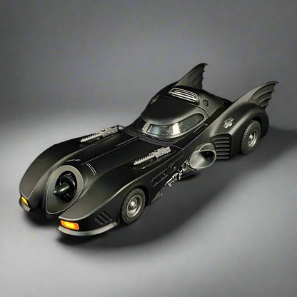 1/18 Classic Batman Movies Car 2008 Batmobile Alloy Diecast Metal Toy Race Car Model Sound Light Kids Gifts