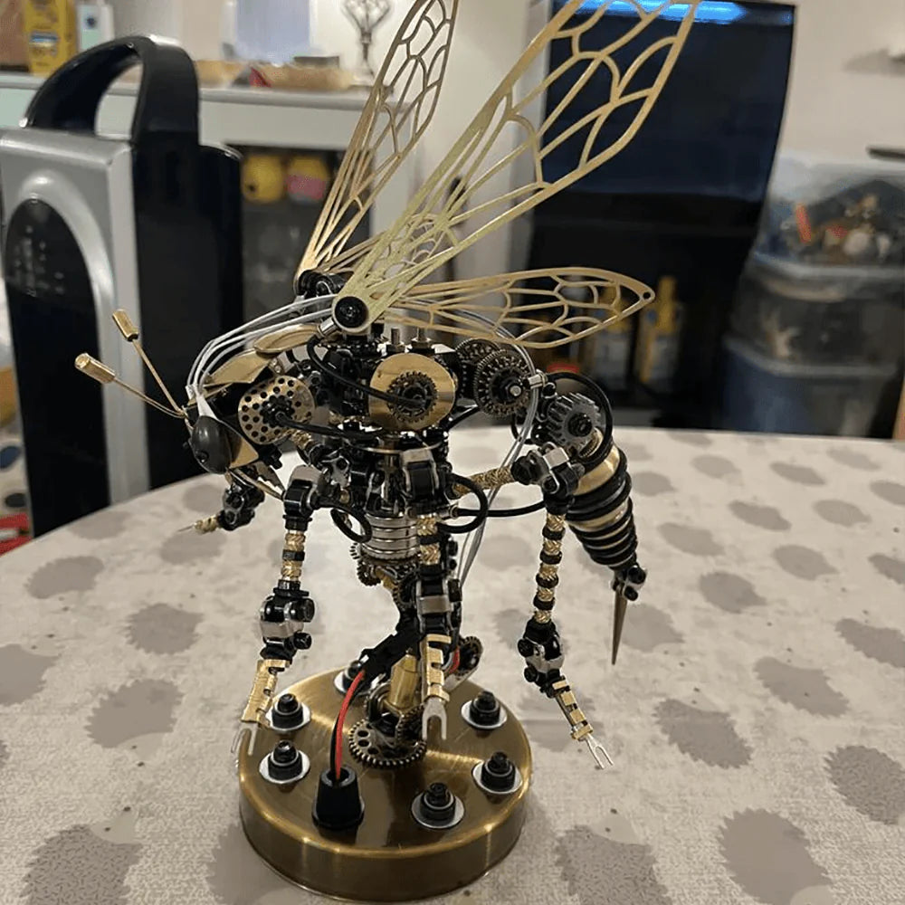 Desktrim™ | DIY 3D Mechanical Wasp Sculpture