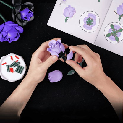 Desktrim™ | Purple Rose Bouquet Building Blocks Set