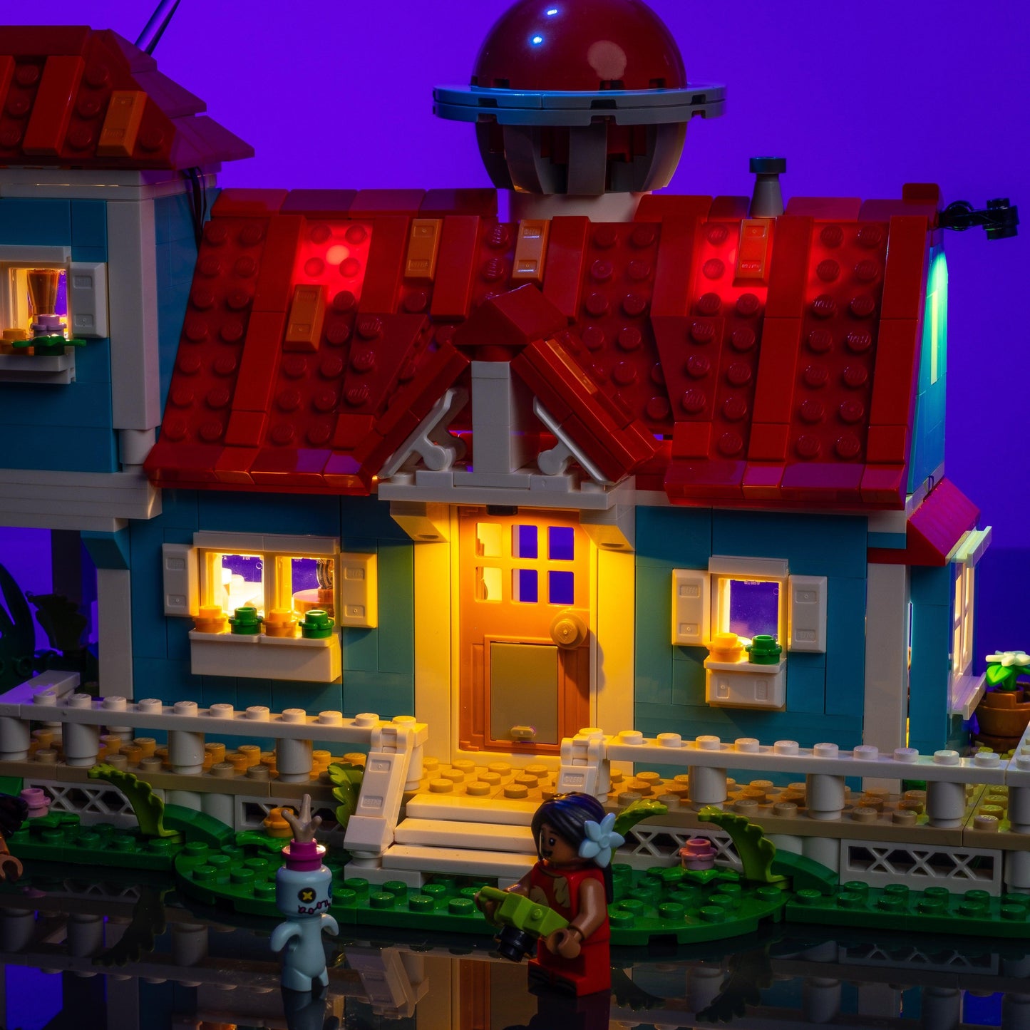 Desktrim™ | Light Kit for LEGO® Disney Lilo and Stitch Beach House