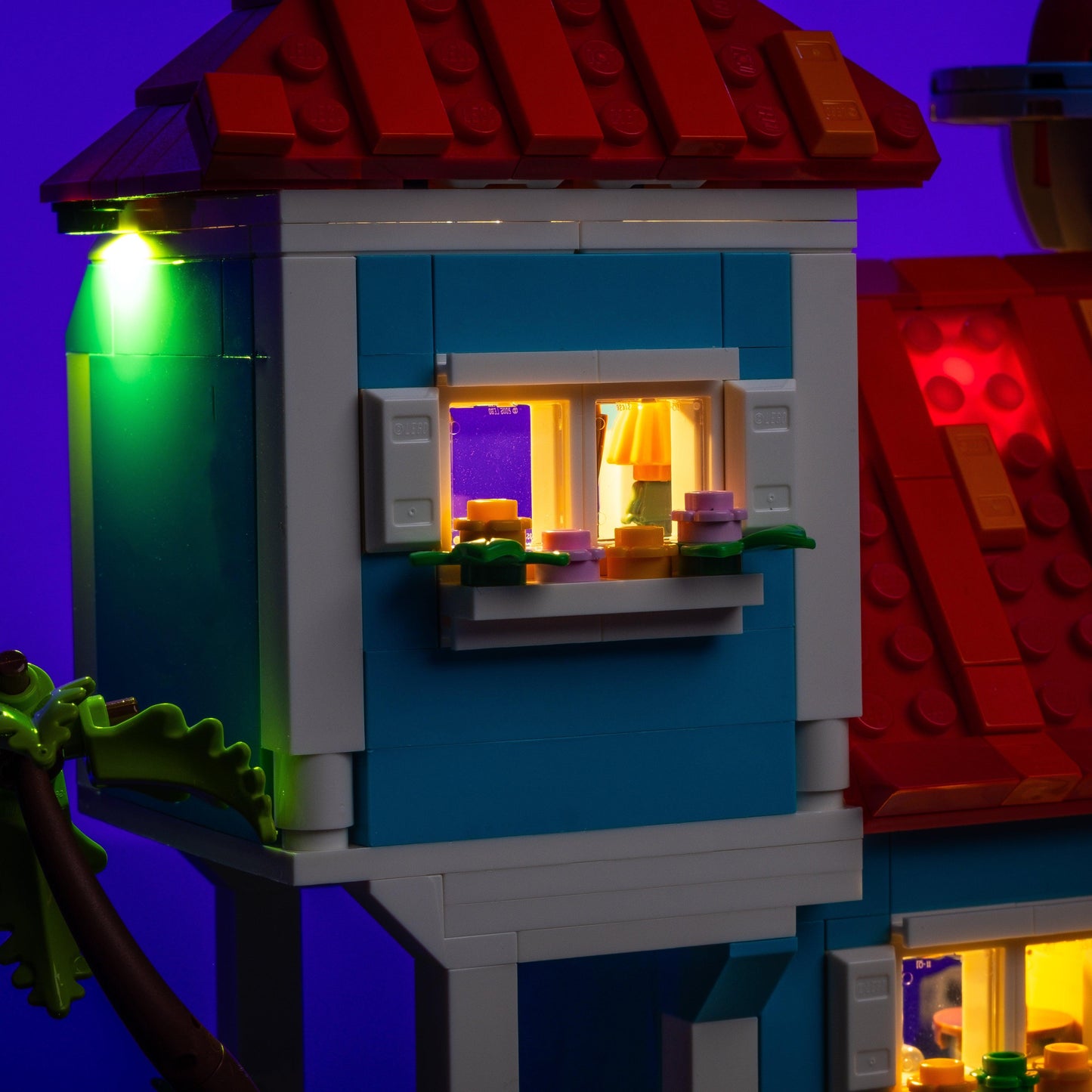Desktrim™ | Light Kit for LEGO® Disney Lilo and Stitch Beach House