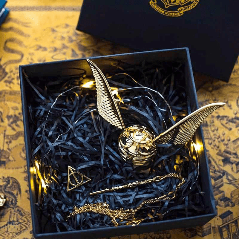 Desktrim™ | Magical Harry Potter Golden Snitch Ring Box