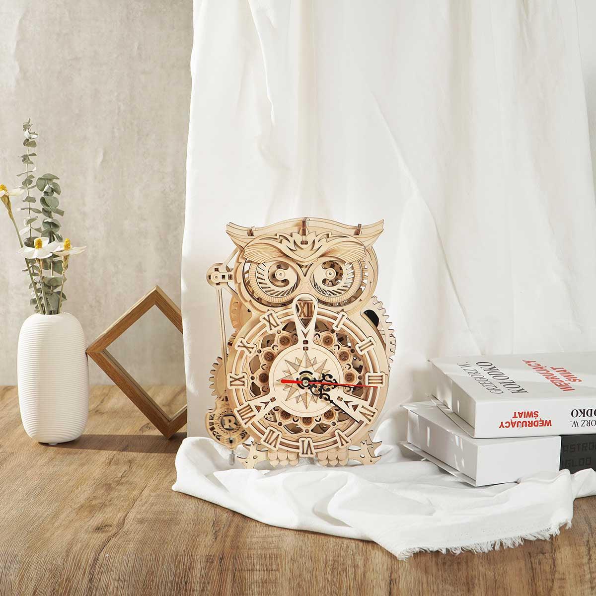 Desktrim™ | Nightwatch Owl Mechanical Timer Clock