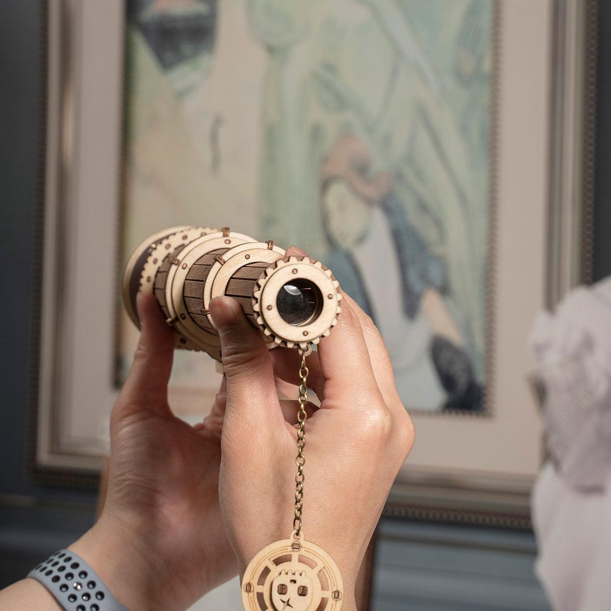 Desktrim™ | Stargazer's Vintage Monocular Telescope