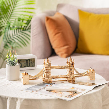 Desktrim™ | Illuminated Tower Bridge 3D Wooden Puzzle