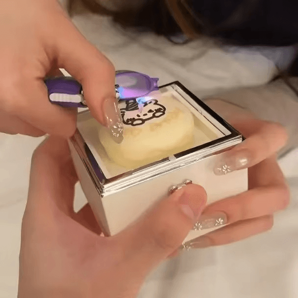 Desktrim™ | Enchanted Moments Bear Candle Ring Box