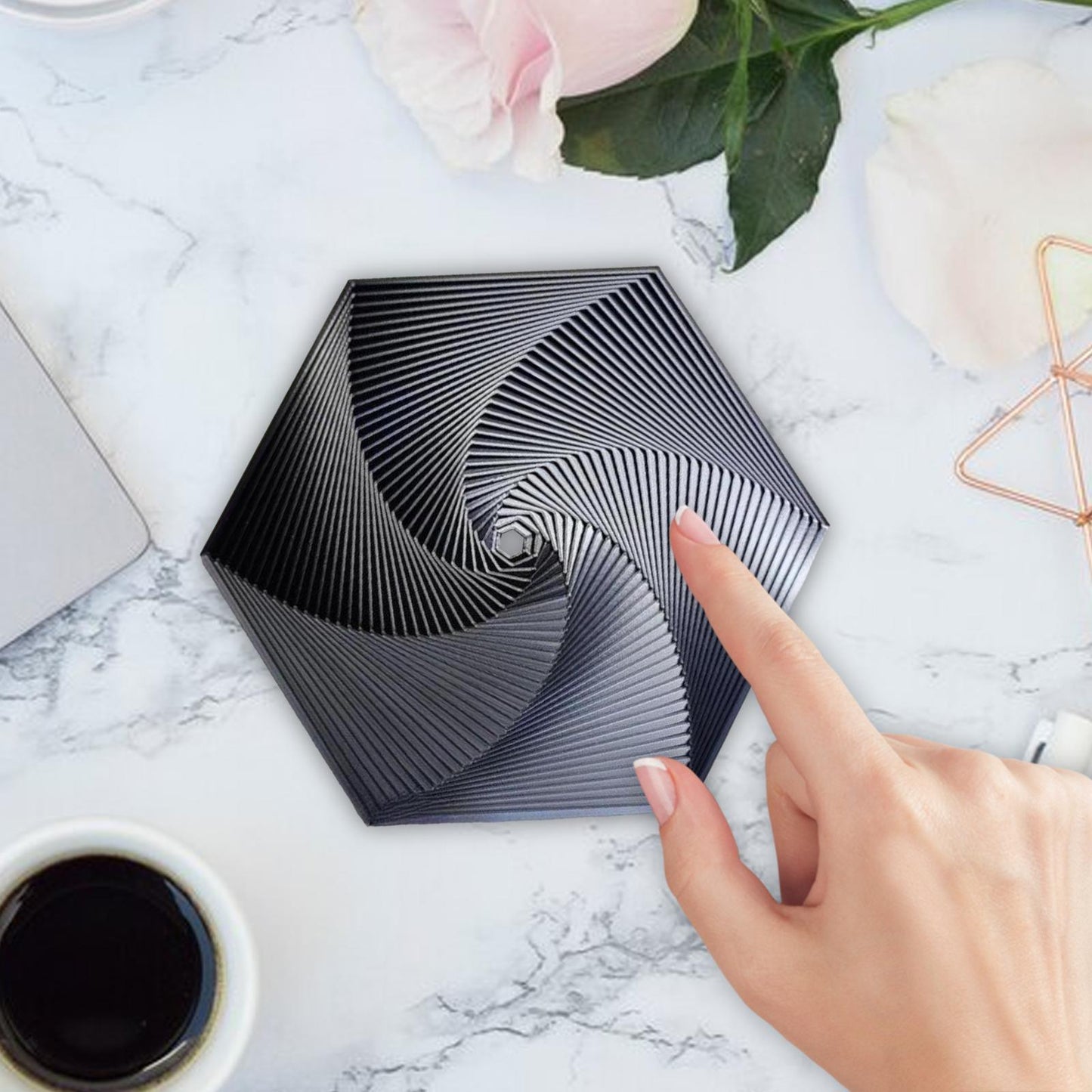 Desktrim™ | Hypnotic Fractal Fidget Hexagon