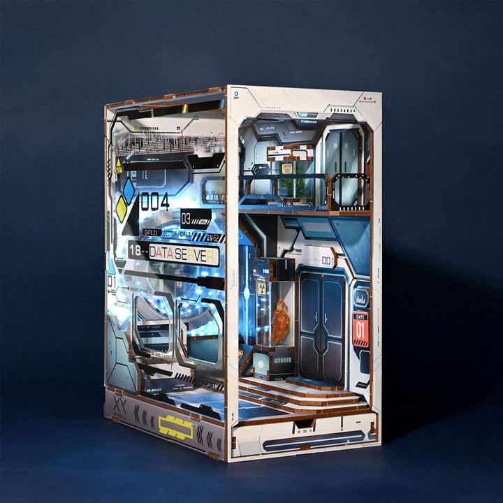 Desktrim™ | Diy Book Nook Shelf - Alien Hub Sci-Fi