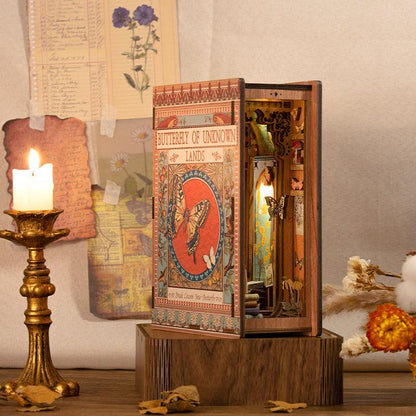 Desktrim™ | Diy Book Nook Shelf - Butterfly of the Unknow Lands