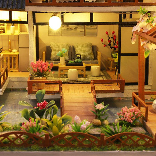 Desktrim™ | DIY Dollhouse Kit (Bamboo Courtyard )