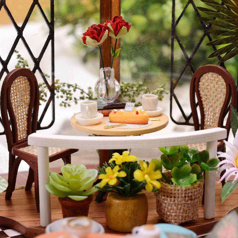Desktrim™ | DIY Dollhouse Kit (Garden Cafe)