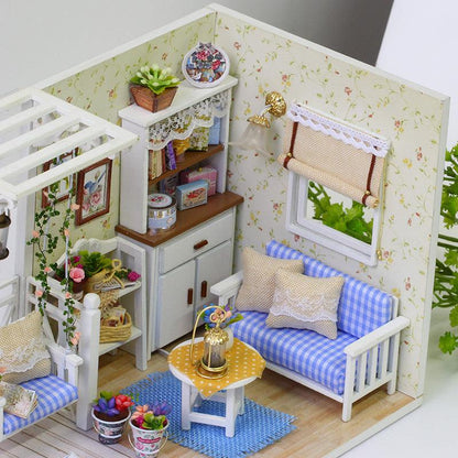 Desktrim™ | DIY Dollhouse Kit (Kitten Diary)