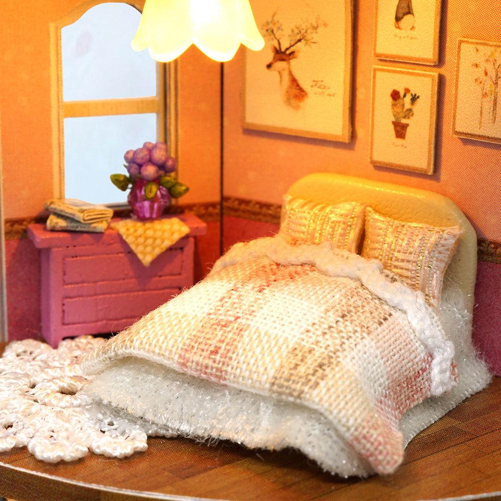 Desktrim™ | DIY Dollhouse Kit (Meet at Corner)