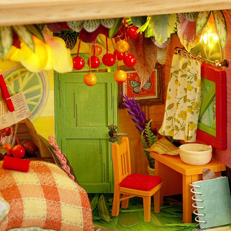 Desktrim™ | DIY Dollhouse Kit (Small Wooden Box)