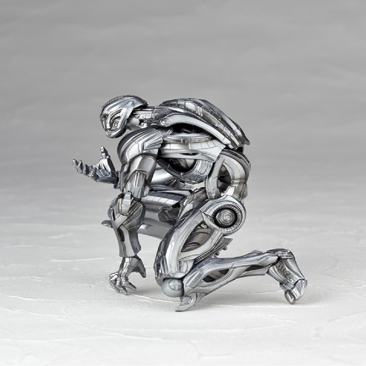 Desktrim™ | Ultimate Ultron Action Figure - The Avengers: Age of Ultron